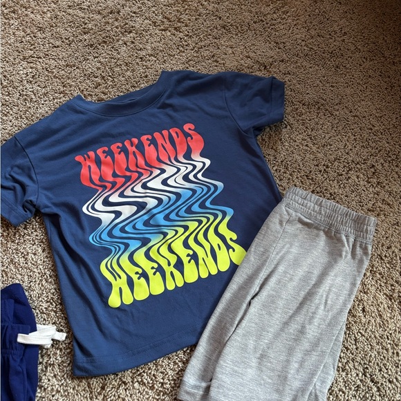 3 sets GAP Kids pajama sets - Picture 5 of 6